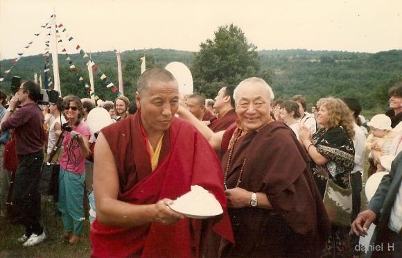 http://bost-album.cowblog.fr/images/Rinpoche1985DKLdeliliane.jpg